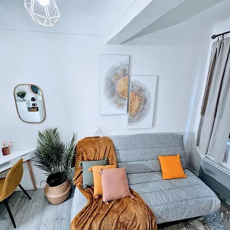 Refuge Parfume Cosy 4 Couchages Apartment Grasse